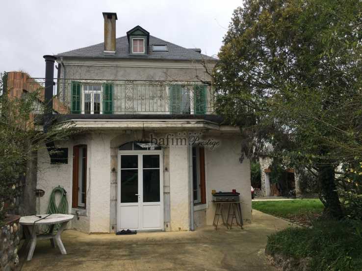 Chateau for sale in PyrénéesAtlantiques IdADF1626199