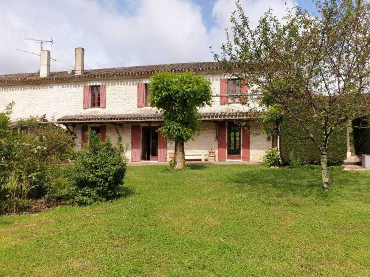 House for sale near SaintJeanDeDuras in LotetGaronne IdAES11214Mi