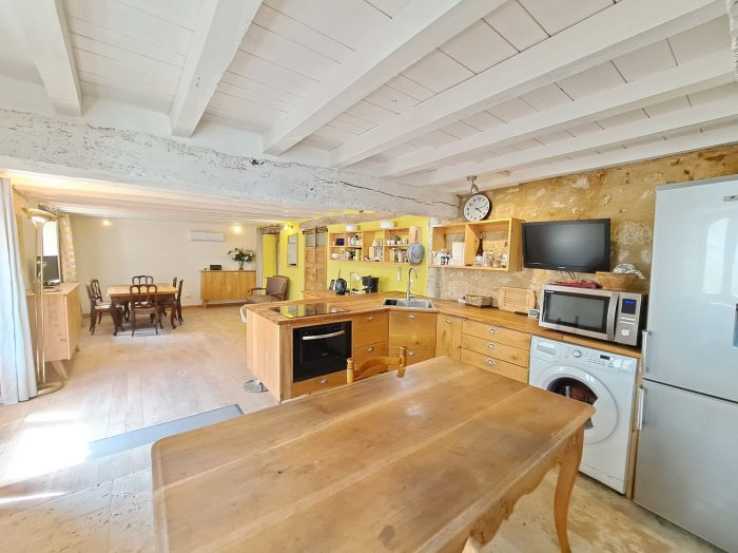 Charming Village House with Courtyard and Terrace For sale in Gascony