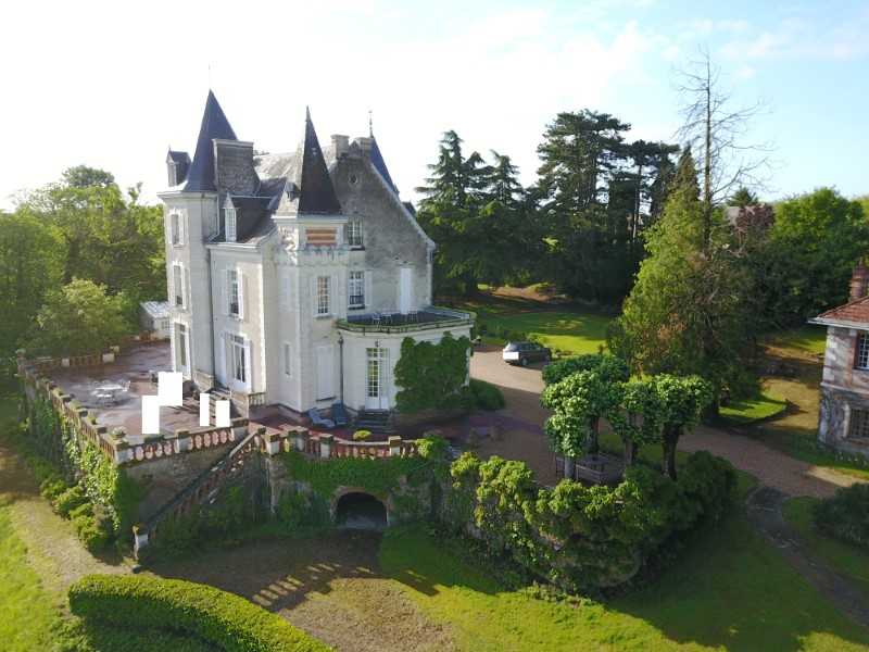 Castles and Chateau for Sale in France