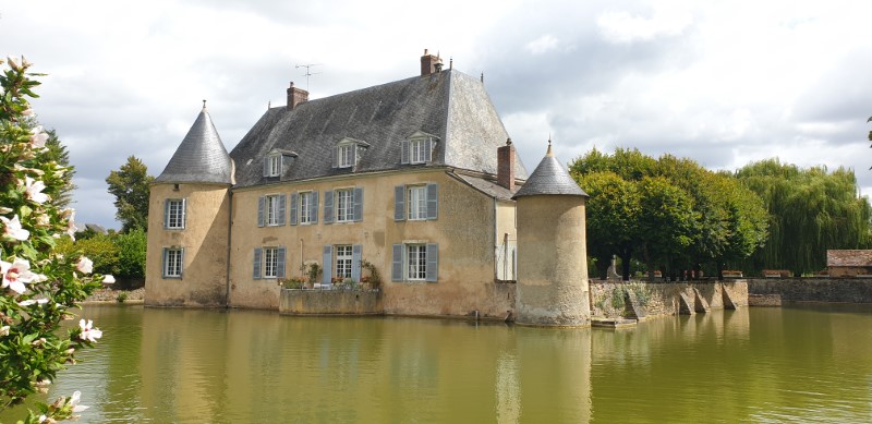Castles And Chateau For Sale In France My French Housecom