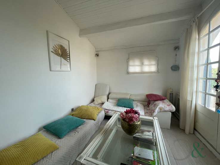 Charming house in Toulon for sale in Toulon IdPROV5037