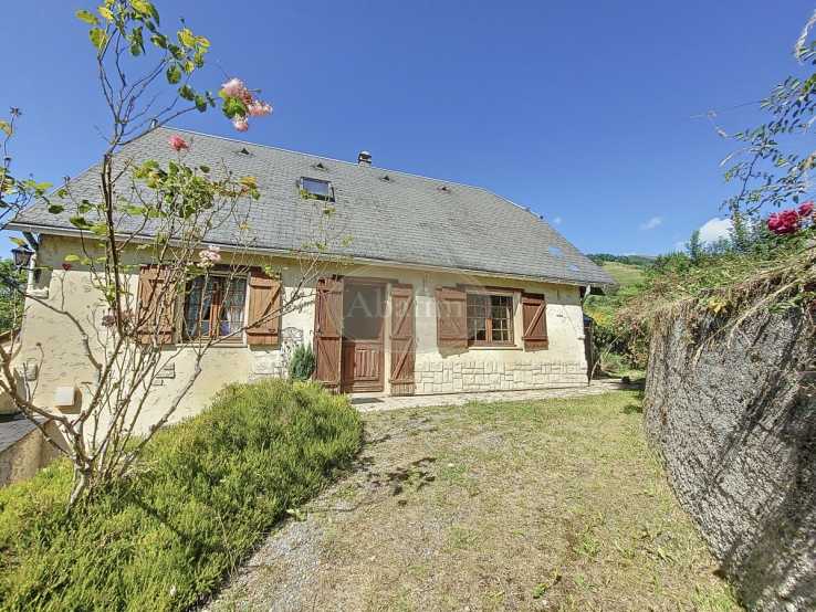House for sale in HautesPyrénées