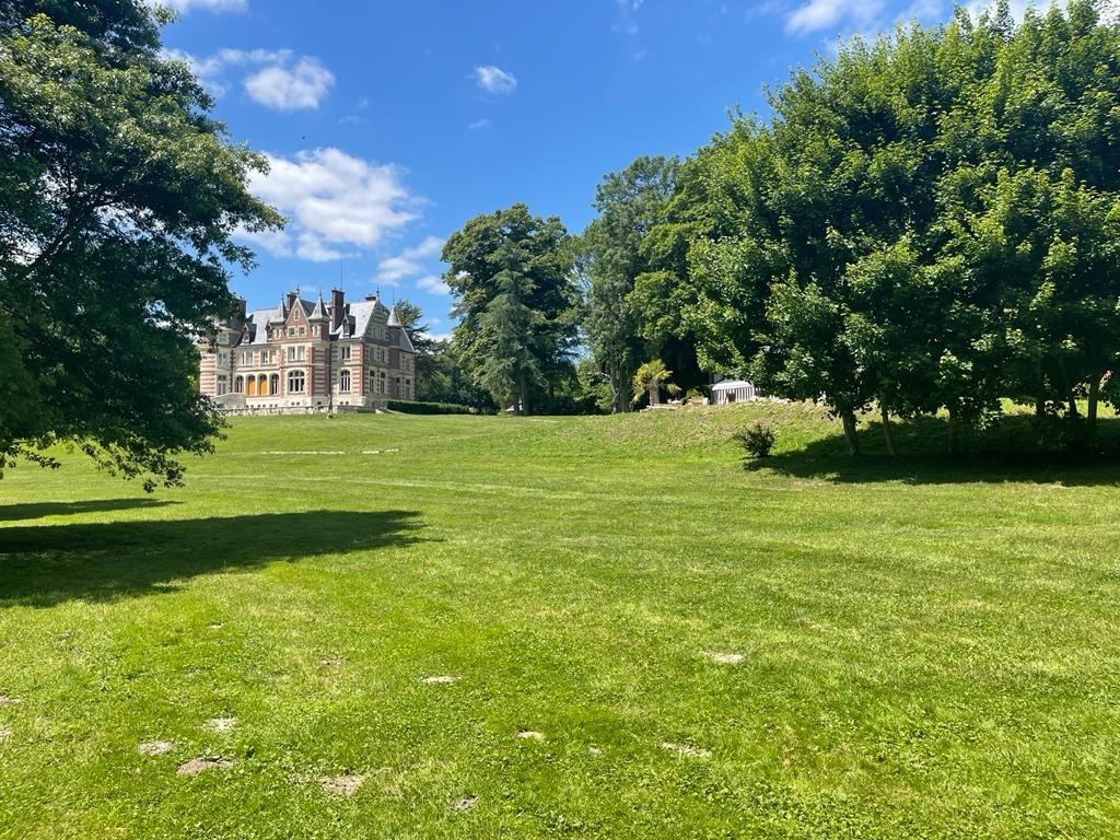 Sumptuous Castle with land for sale near Deauville in Calvados IdTCM2654